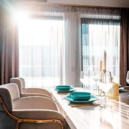 Luxury Family With Private Parking And Forest View Timişoara