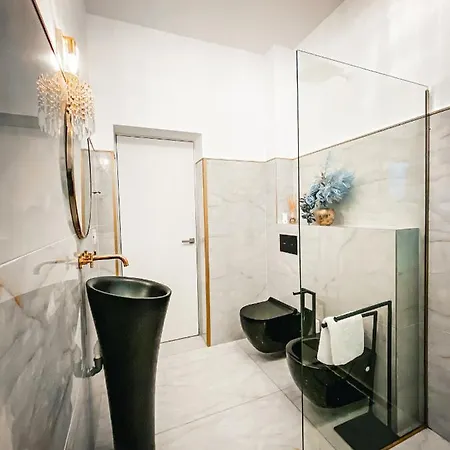Luxury Family With Private Parking And Forest View Appartement