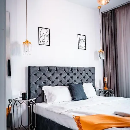 Luxury Family With Private Parking And Forest View Appartement